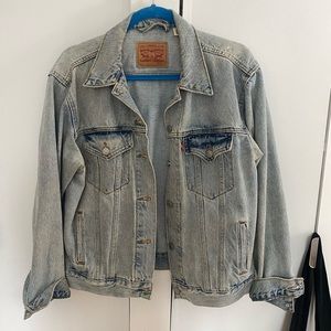 Classic Levi Denim Jacket